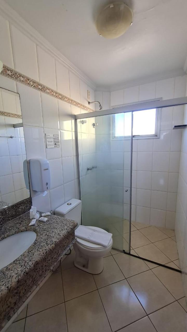 Hotel Jaguar Uberaba Buitenkant foto