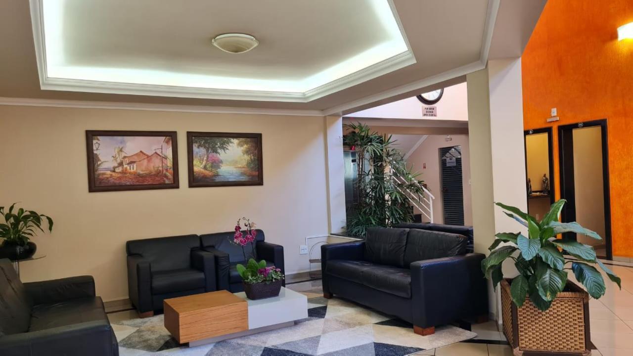 Hotel Jaguar Uberaba Buitenkant foto
