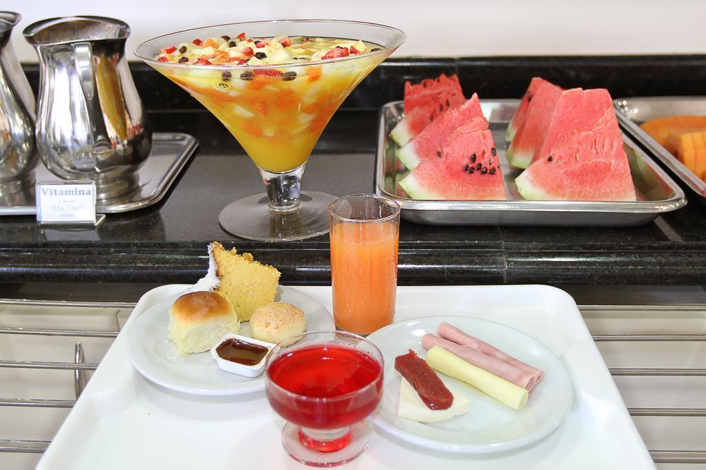 Hotel Jaguar Uberaba Buitenkant foto