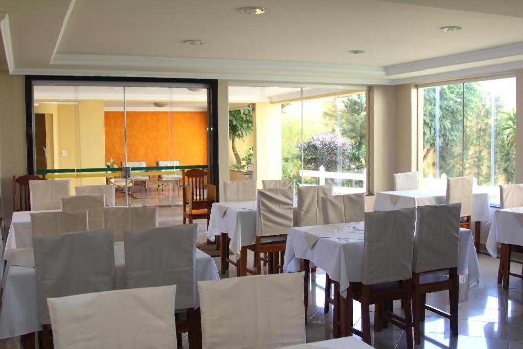 Hotel Jaguar Uberaba Buitenkant foto