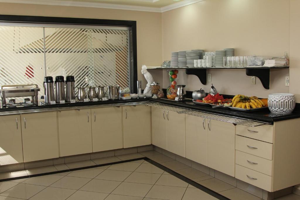 Hotel Jaguar Uberaba Buitenkant foto