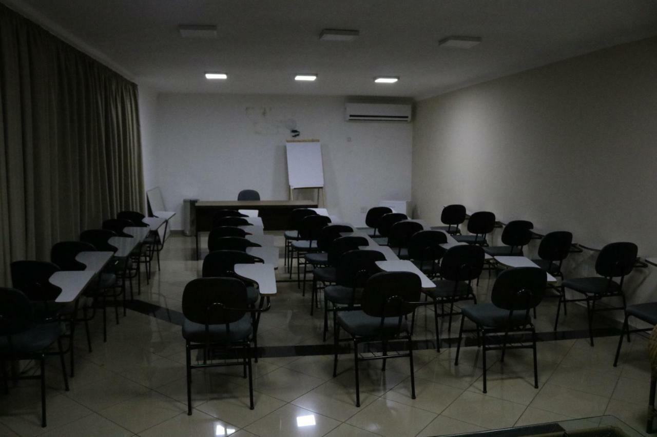 Hotel Jaguar Uberaba Buitenkant foto